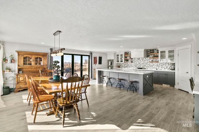 4437 W Kuna Rd, Kuna, ID 83634