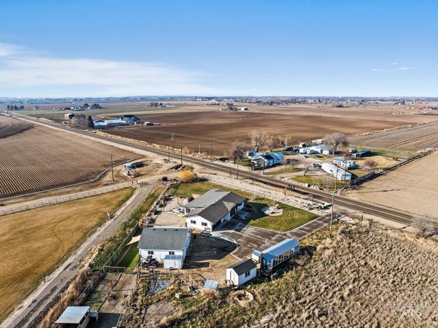 4437 W Kuna Rd, Kuna, ID 83634