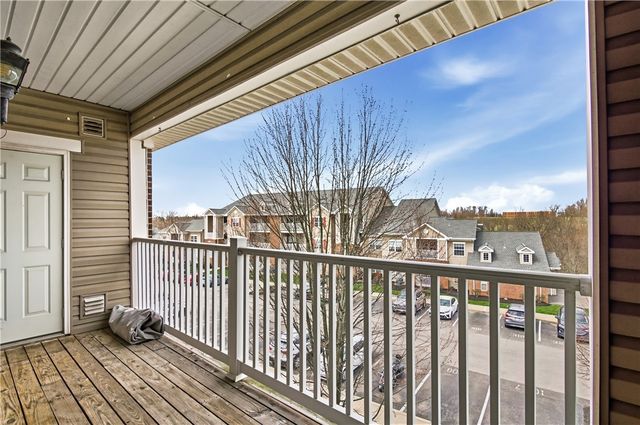 1011 Stockton Rdg, Cranberry Twp, PA 16066