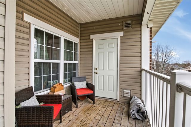 1011 Stockton Rdg, Cranberry Twp, PA 16066