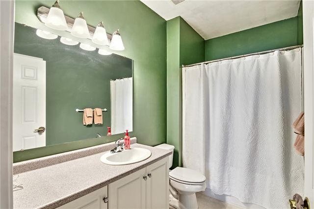 1011 Stockton Rdg, Cranberry Twp, PA 16066