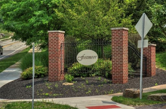 1011 Stockton Rdg, Cranberry Twp, PA 16066