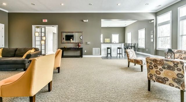 1011 Stockton Rdg, Cranberry Twp, PA 16066