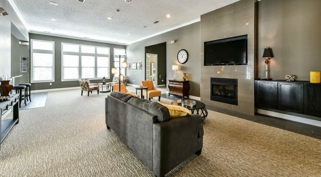 1011 Stockton Rdg, Cranberry Twp, PA 16066