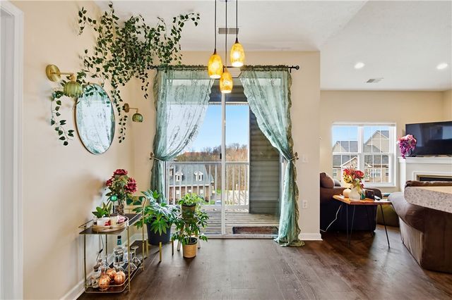 1011 Stockton Rdg, Cranberry Twp, PA 16066