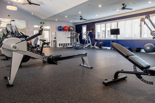 200 Manufacturers Road Apt 344, Chattanooga, TN 37405