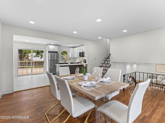 37 Bryant Drive, Jackson, NJ 08527