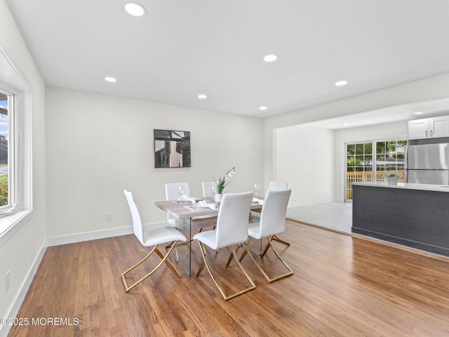 37 Bryant Drive, Jackson, NJ 08527