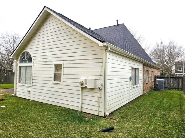 4351 Palmer Plantation Drive, Missouri City, TX 77459