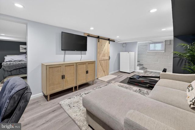 6904 ROGERS AVE, Pennsauken, NJ 08109