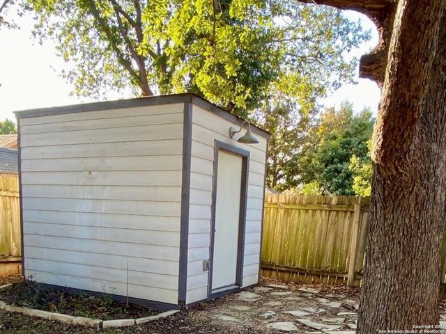 11018 Scenic Pt., San Antonio, TX 78254