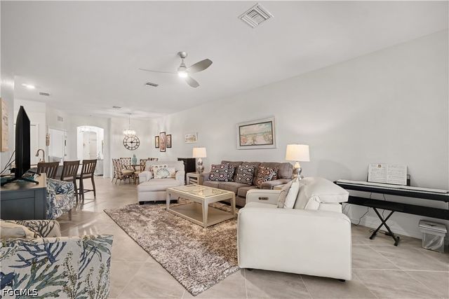 17848 Palmetto Pass LN, Punta Gorda, FL 33982
