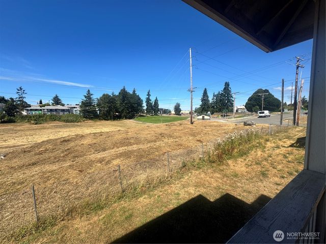 2905 11th Street #C & D, Everett, WA 98201