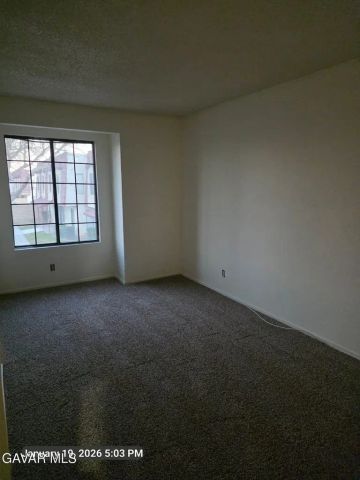 38550 22nd East 16, Palmdale, CA 93550