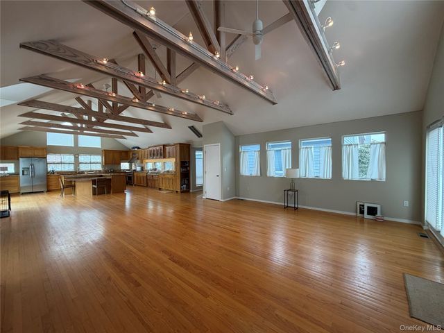 33 Bath Street, Lido Beach, NY 11561