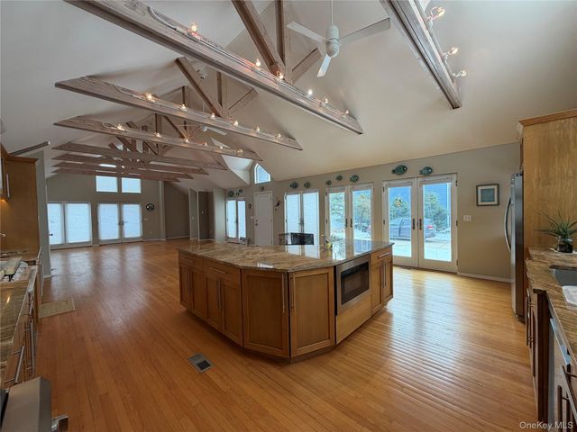 33 Bath Street, Lido Beach, NY 11561