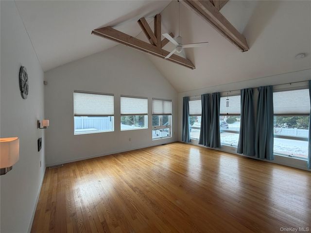 33 Bath Street, Lido Beach, NY 11561