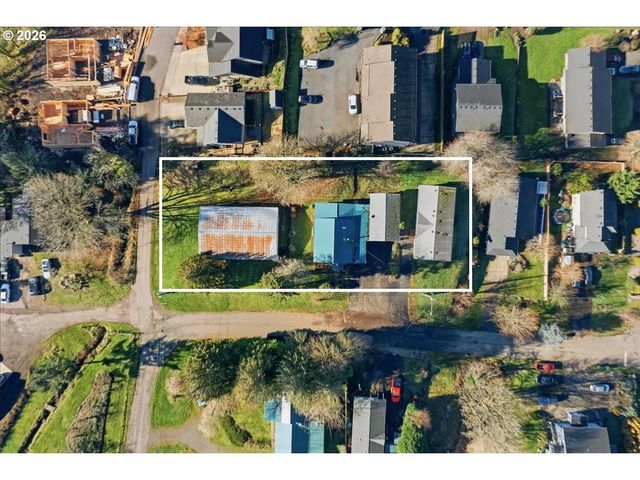 341 S 9TH St, Kalama, WA 98625