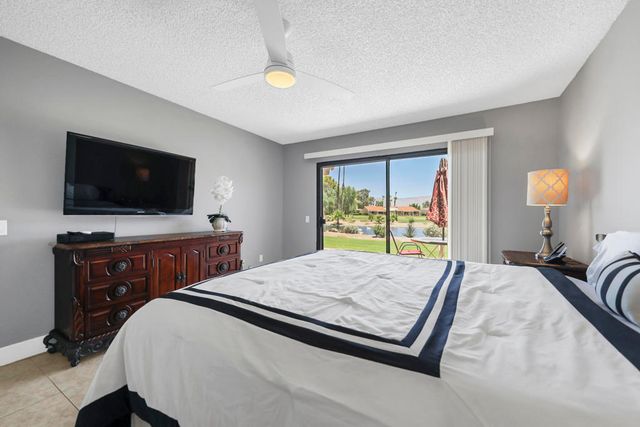 77218 Olympic Way, Palm Desert, CA 92211