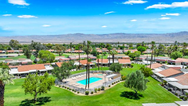 77218 Olympic Way, Palm Desert, CA 92211