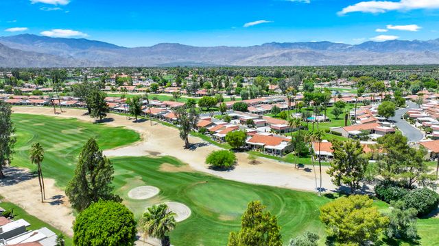 77218 Olympic Way, Palm Desert, CA 92211