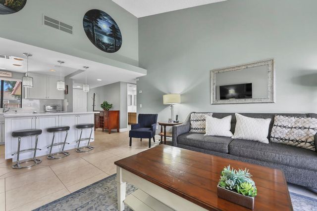 77218 Olympic Way, Palm Desert, CA 92211