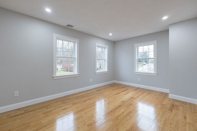 505 N Central St, East Bridgewater, MA 02333