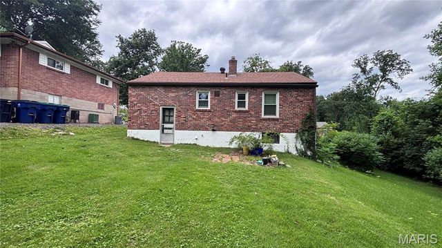1018 Ferndale Avenue, Crestwood, MO 63126