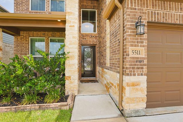 5511 Gothic Oak Drive, Houston, TX 77066