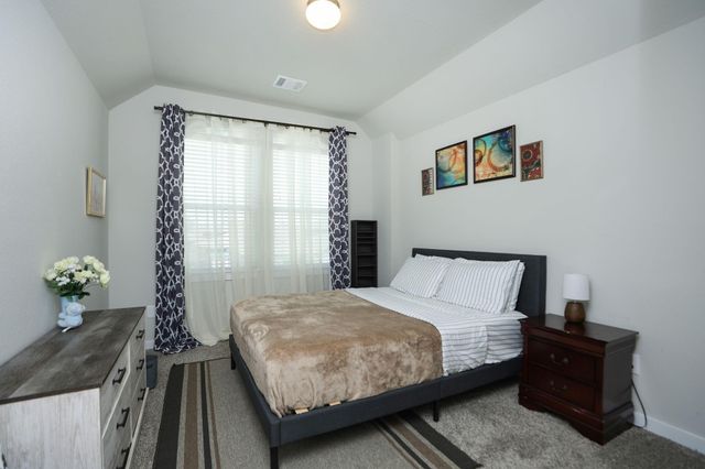 5511 Gothic Oak Drive, Houston, TX 77066