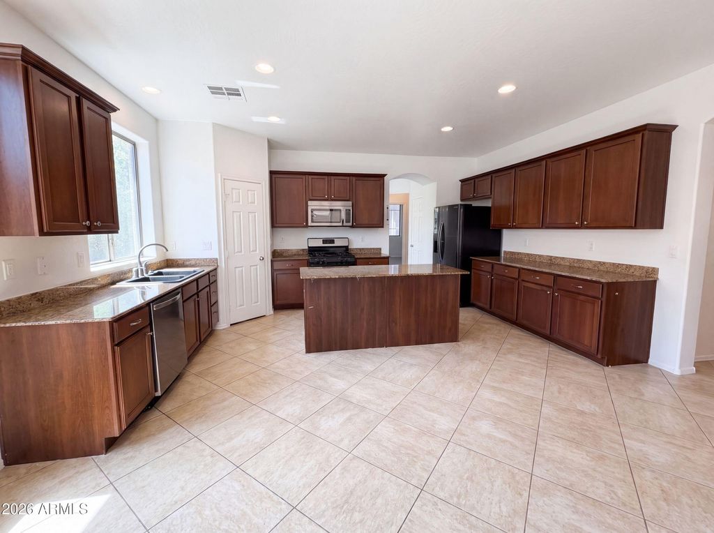 14559 W CORTEZ Street, Surprise, AZ 85379 — photo 2