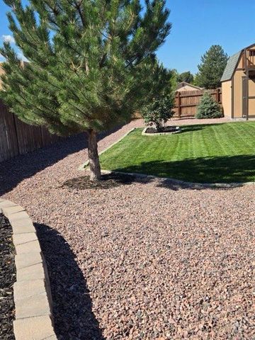 372 W Burke Dr, Pueblo West, CO 81007
