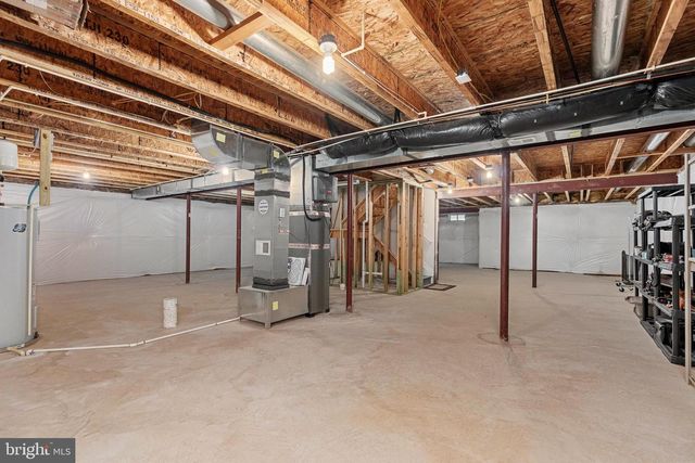 6227 E DRANESVILLE DR, Fredericksburg, VA 22407