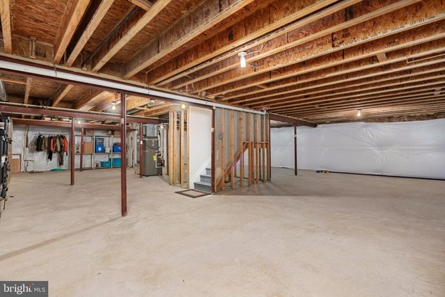 6227 E DRANESVILLE DR, Fredericksburg, VA 22407