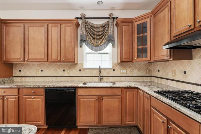 6227 E DRANESVILLE DR, Fredericksburg, VA 22407