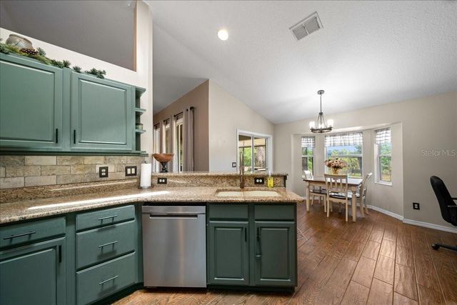 11985 SE 123RD AVENUE, Ocklawaha, FL 32179