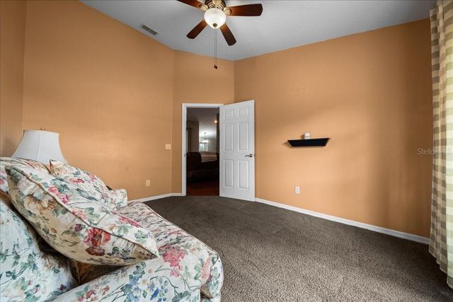 11985 SE 123RD AVENUE, Ocklawaha, FL 32179