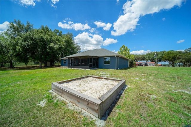 11985 SE 123RD AVENUE, Ocklawaha, FL 32179