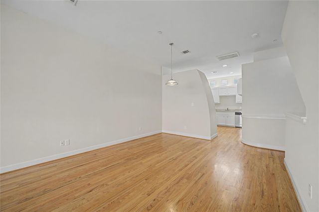 11315 Main Street 1304, Houston, TX 77025