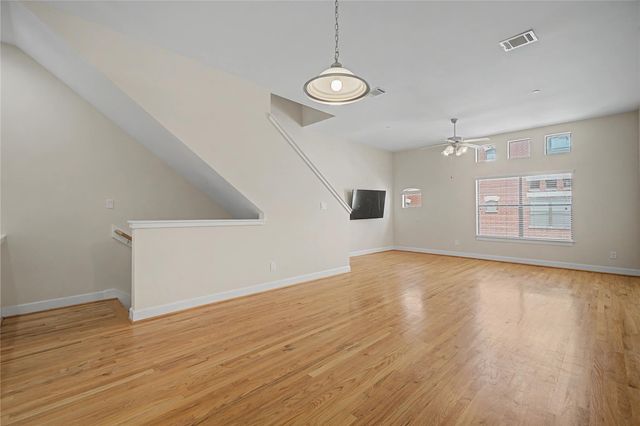 11315 Main Street 1304, Houston, TX 77025