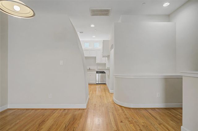 11315 Main Street 1304, Houston, TX 77025