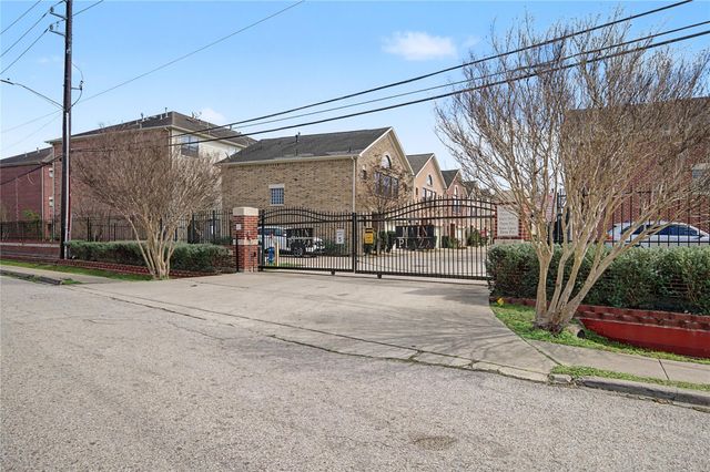 11315 Main Street 1304, Houston, TX 77025