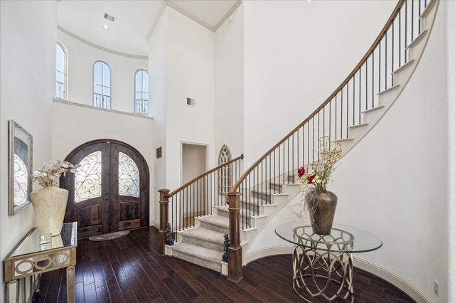 6007 Abercombie Lane, Sugar Land, TX 77479