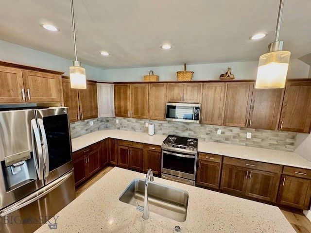 920 Butler Creek Avenue, Belgrade, MT 59714