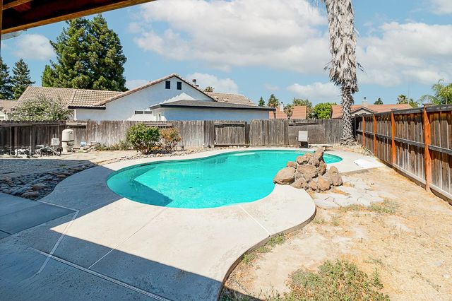 5220 Cimarron Ct, Salida, CA 95368