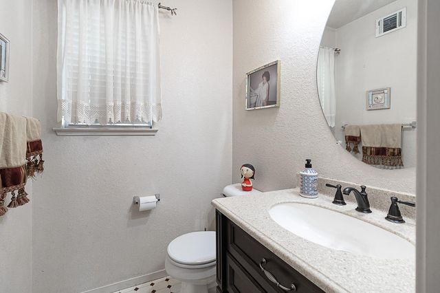 5220 Cimarron Ct, Salida, CA 95368