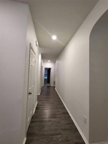 817 Solitude DR, Pflugerville, TX 78660