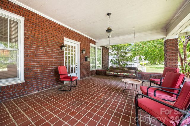 170 York Street, Chester, SC 29706