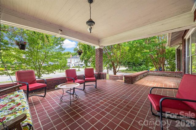 170 York Street, Chester, SC 29706