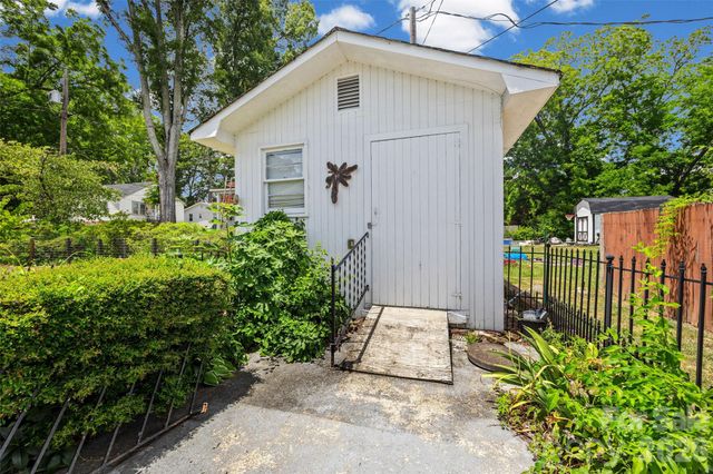 170 York Street, Chester, SC 29706